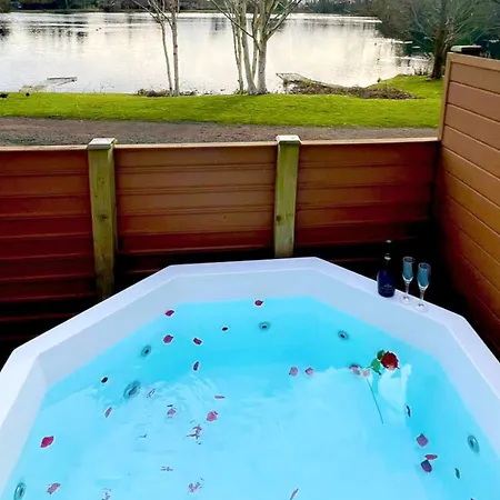 Beech 4 Hot Tub *