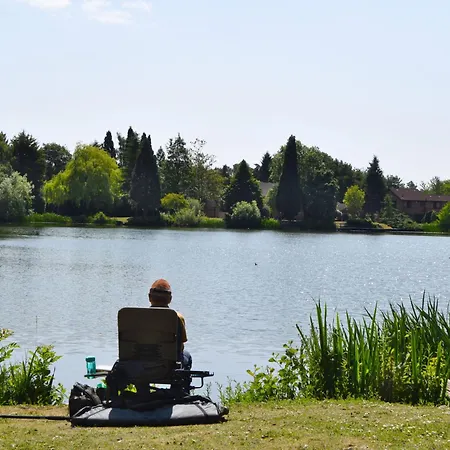 Beech 4 Hot Tub Feriehus